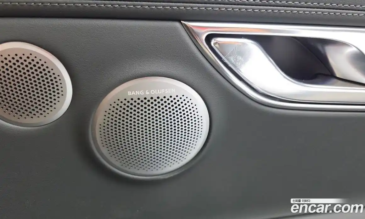 Genesis GV80 2024 2.5 автомат (гидро), фото 29