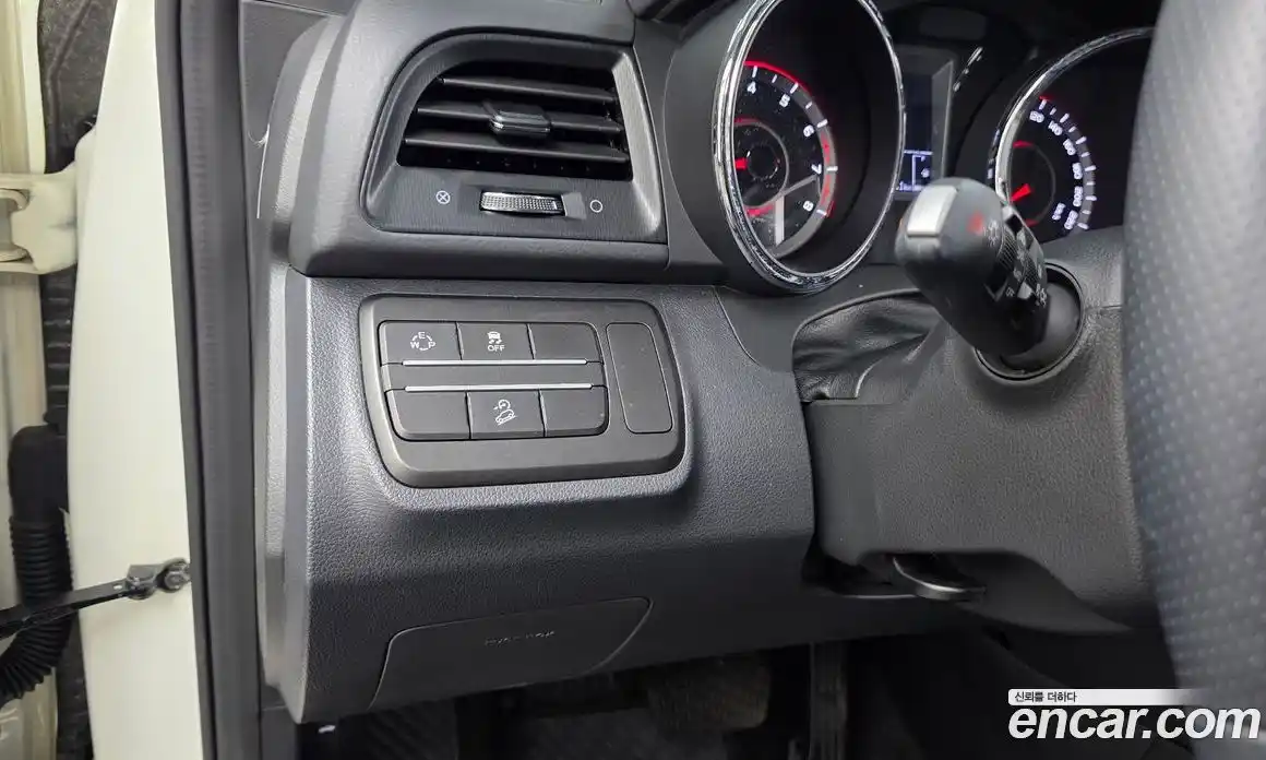 SsangYong TIBOLI 2019 1.6 автомат (гидро), фото 22