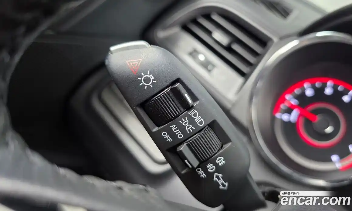 SsangYong TIBOLI 2019 1.6 автомат (гидро), фото 27