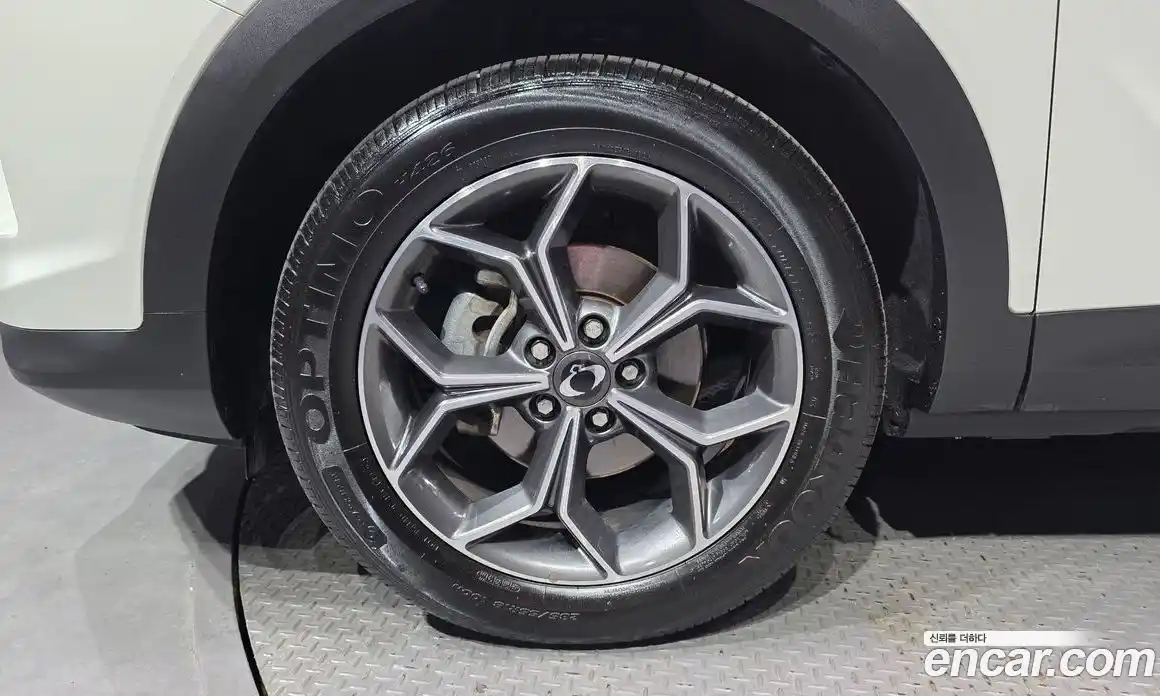 SsangYong Korando 2019 1.5 автомат (гидро), фото 5