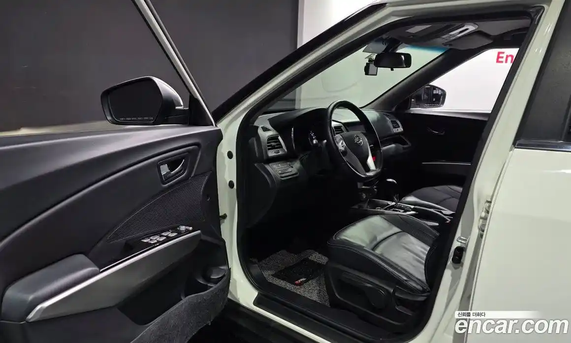 SsangYong TIBOLI 2016 1.6 автомат (гидро), фото 10