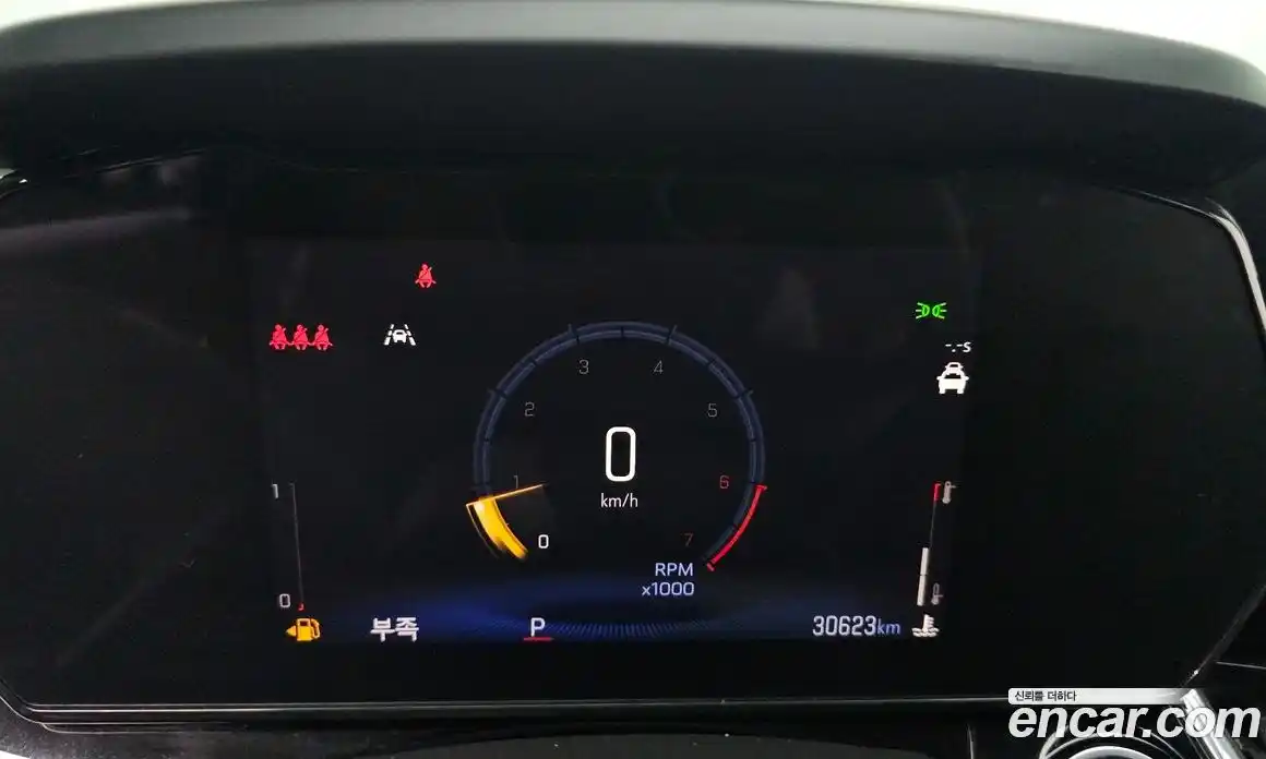 Chevrolet Trax 2024 1.2 автомат (гидро), фото 11