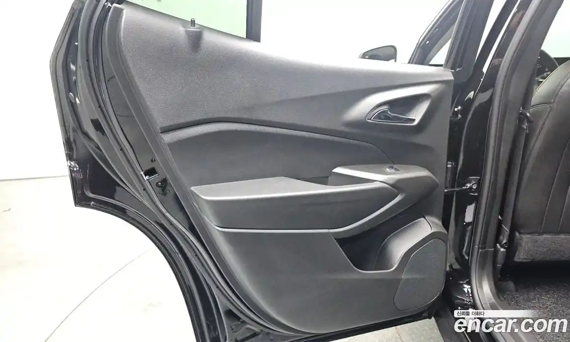 Chevrolet Trax 2024 1.2 автомат (гидро), фото 15