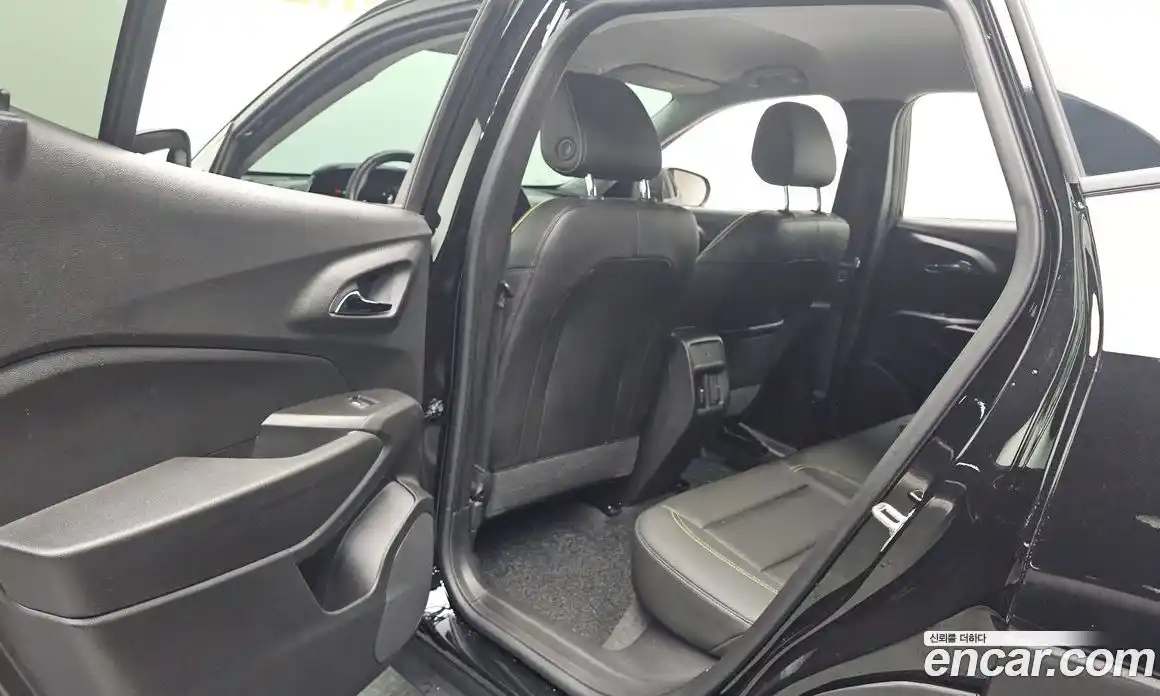 Chevrolet Trax 2024 1.2 автомат (гидро), фото 17