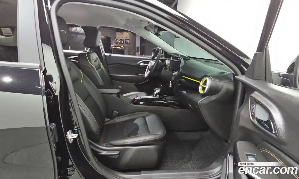 Chevrolet Trax 2024 1.2 автомат (гидро), фото 18