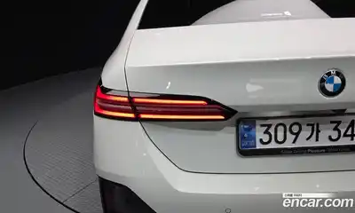 BMW 5 серия 2024 2.0 автомат (гидро), миниатюра 8