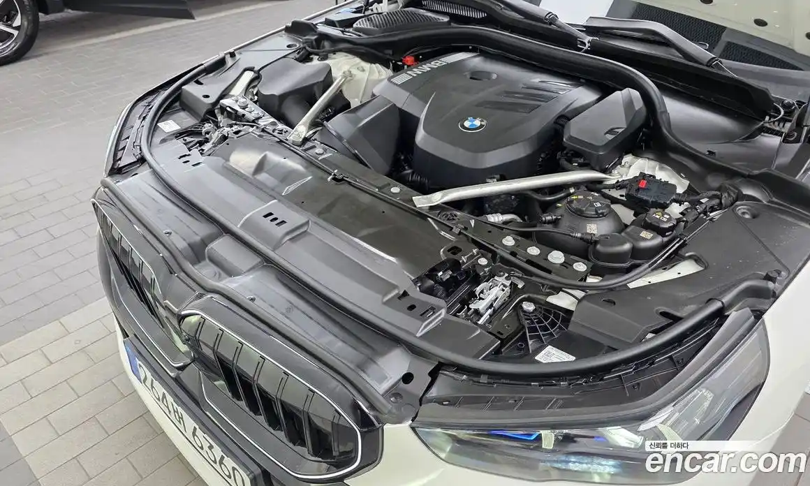 BMW 5 серия 2024 2.0 автомат (гидро), фото 6