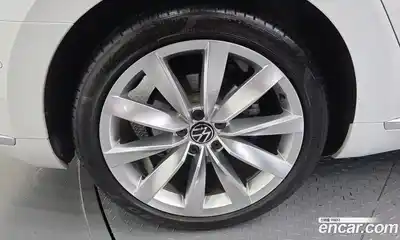 Volkswagen Arteon 2022 2.0 автомат (гидро), миниатюра 7