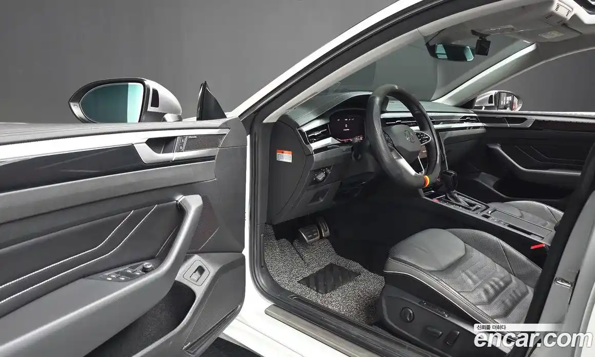 Volkswagen Arteon 2023 2.0 автомат (гидро), фото 12