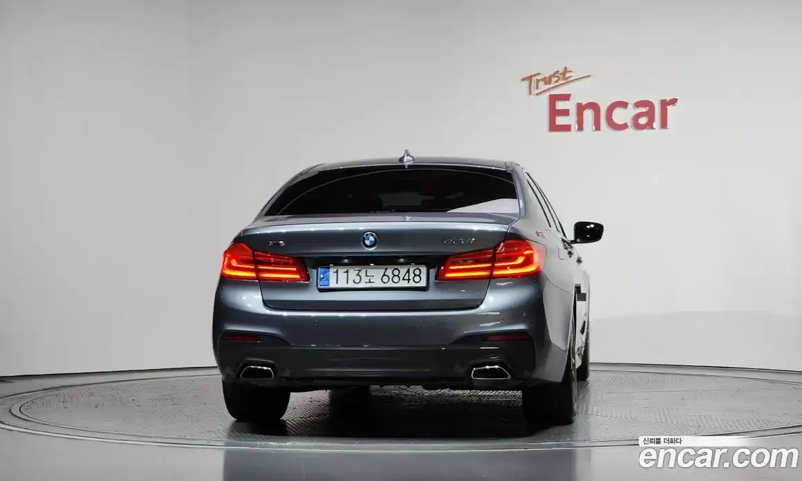 BMW 5 серия 2018 2.0 автомат (гидро), фото 4