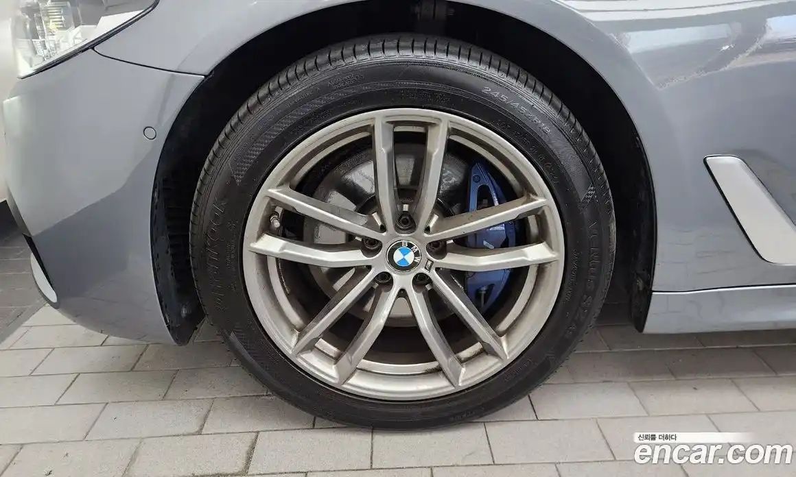 BMW 5 серия 2018 2.0 автомат (гидро), фото 5