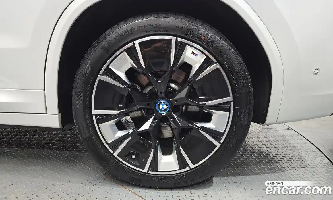 BMW iX3 2022 0.2 автомат (гидро), фото 6