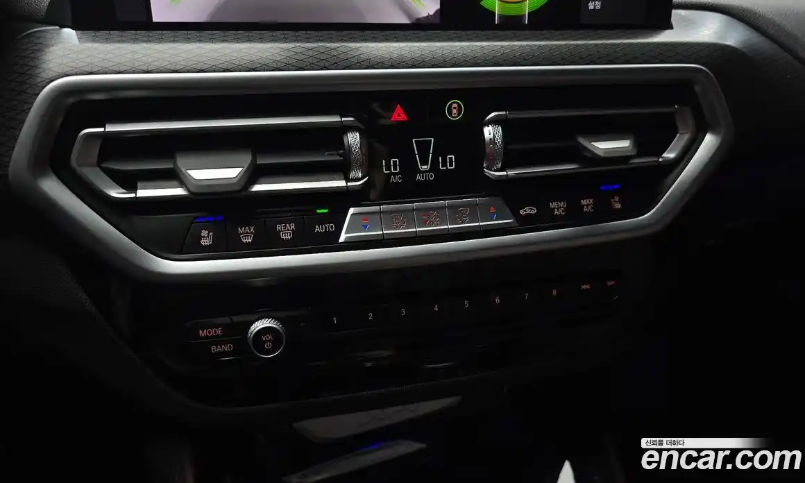 BMW X4 2023 2.0 автомат (гидро), фото 28