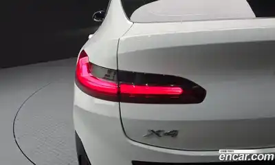 BMW X4 2023 2.0 автомат (гидро), миниатюра 9