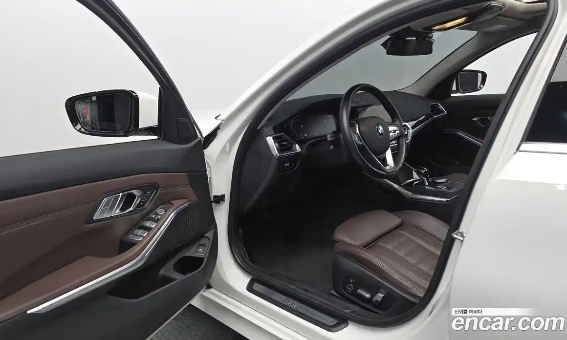 BMW 3 серия 2022 2.0 автомат (гидро), фото 12