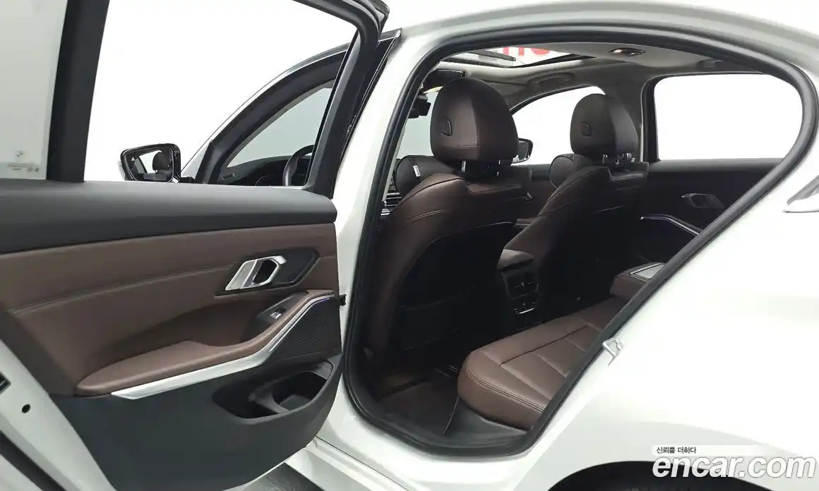 BMW 3 серия 2022 2.0 автомат (гидро), фото 15
