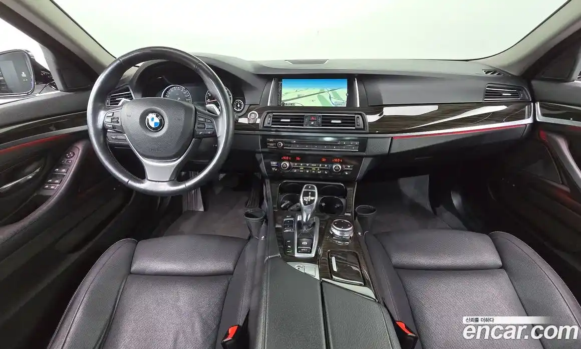 BMW 5 серия 2016 2.0 автомат (гидро), фото 7