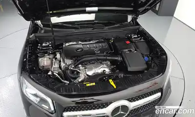 Mercedes-Benz GLB-Class 2023 2.0 гидро, миниатюра 6 Mercedes-Benz GLB-Class 2023 2.0 гидро, миниатюра 6