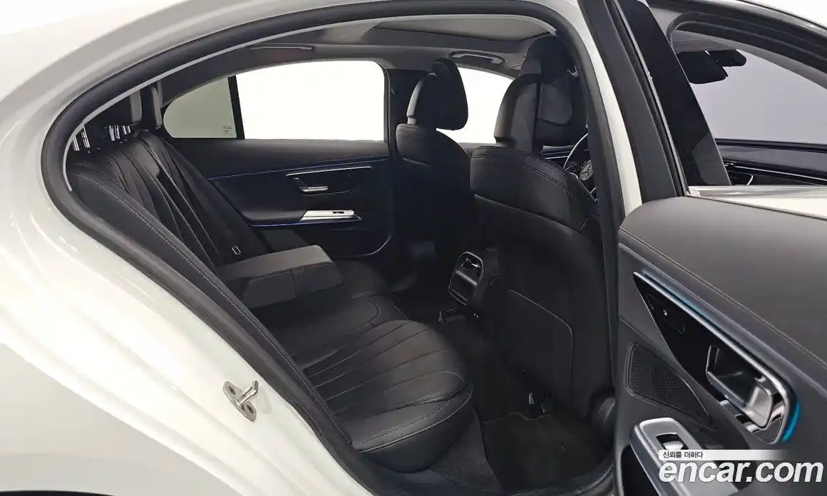Mercedes-Benz E-Class 2025 2.0 автомат (гидро), фото 16