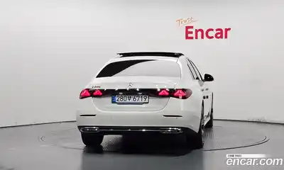 Mercedes-Benz E-Class 2025 2.0 автомат (гидро), миниатюра 4