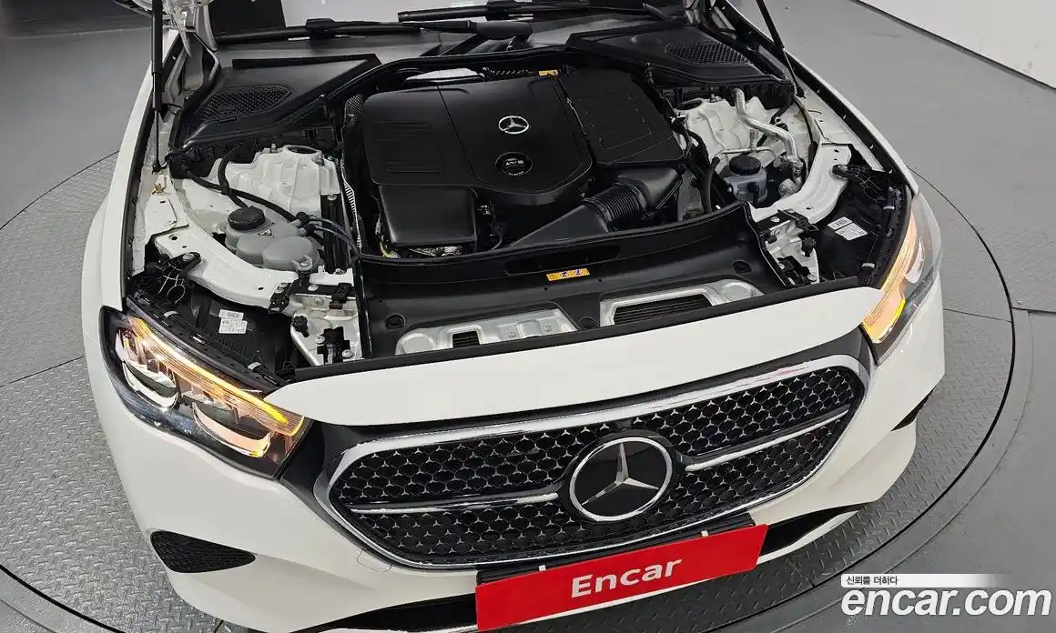 Mercedes-Benz E-Class 2025 2.0 автомат (гидро), фото 6