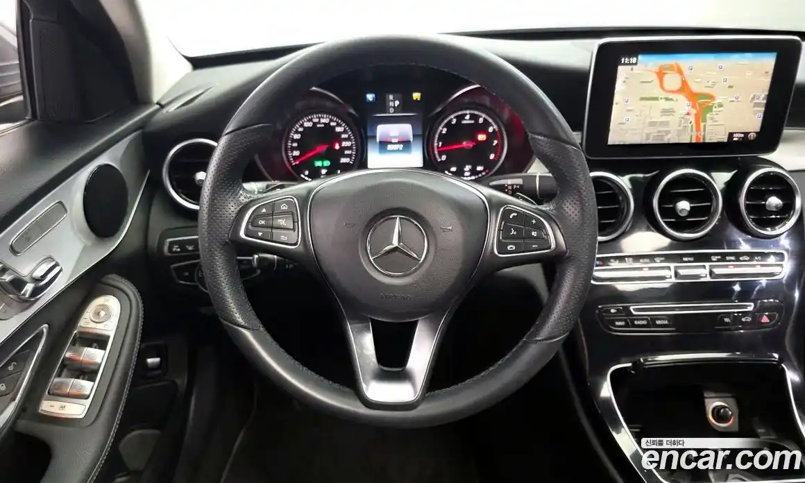 Mercedes-Benz C-Class 2017 2.0 гидро, фото 13 Mercedes-Benz C-Class 2017 2.0 гидро, фото 13