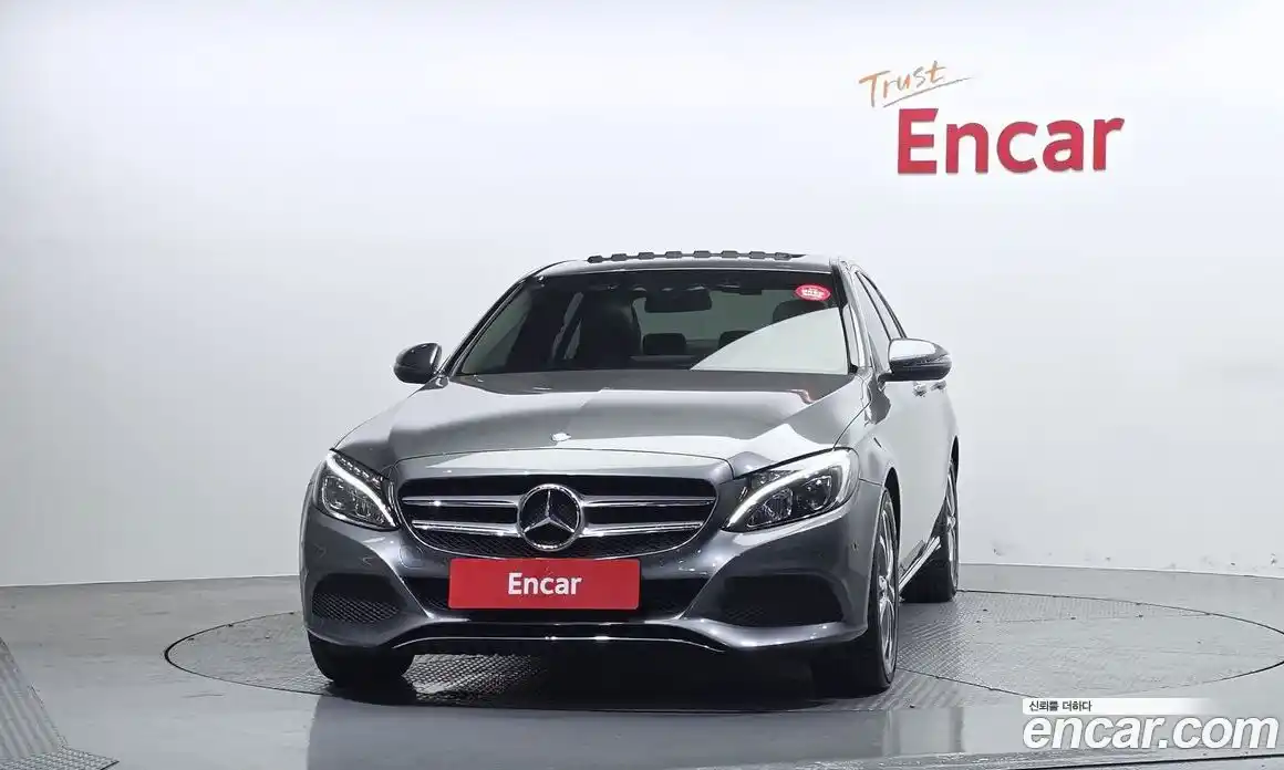 Mercedes-Benz C-Class 2017 2.0 гидро, фото 3 Mercedes-Benz C-Class 2017 2.0 гидро, фото 3