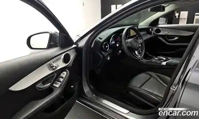 Mercedes-Benz C-Class 2017 2.0 гидро, миниатюра 10 Mercedes-Benz C-Class 2017 2.0 гидро, миниатюра 10