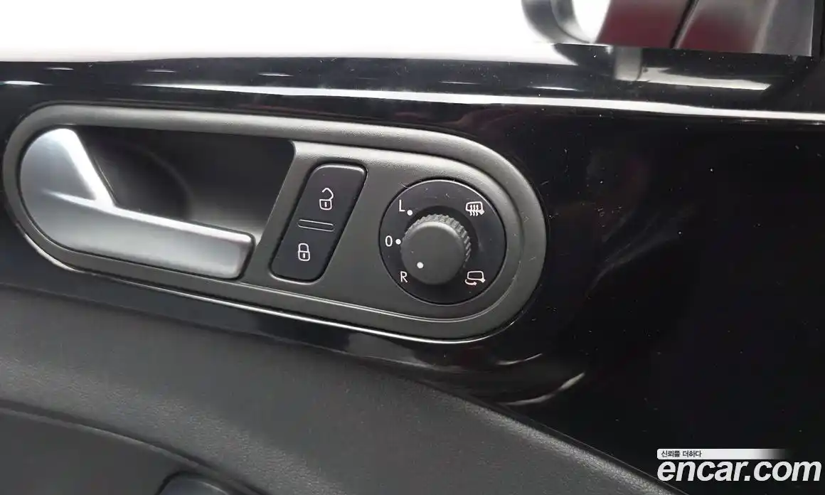 Volkswagen Beatle 2014 2.0 автомат (гидро), фото 17
