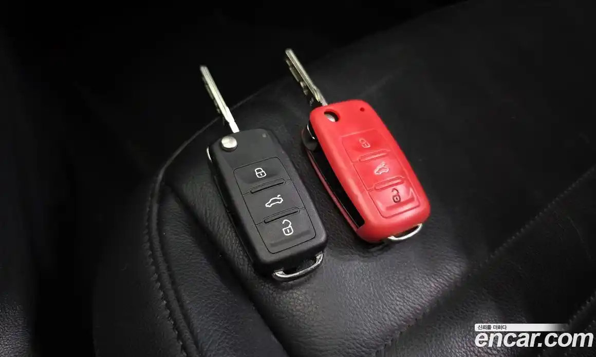 Volkswagen Beatle 2014 2.0 автомат (гидро), фото 18