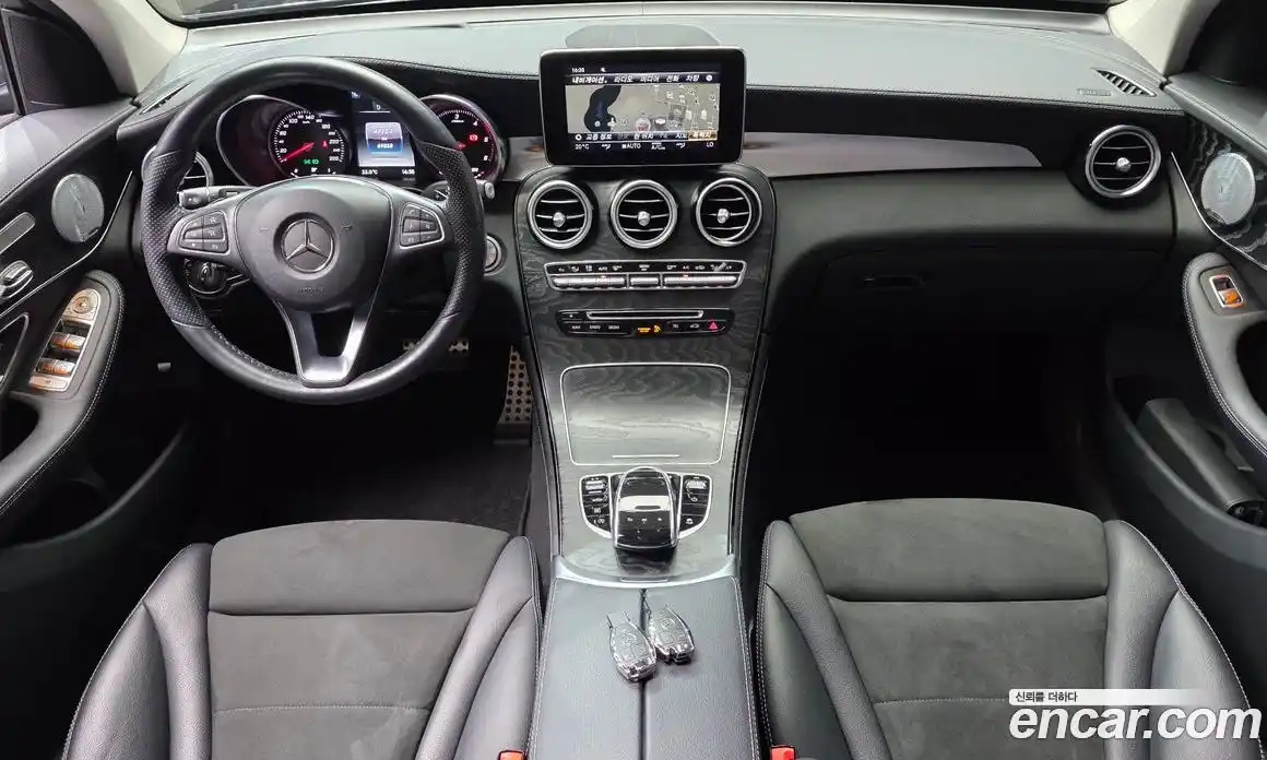 Mercedes-Benz GLC-Class 2018 2.1 гидро, фото 10 Mercedes-Benz GLC-Class 2018 2.1 гидро, фото 10