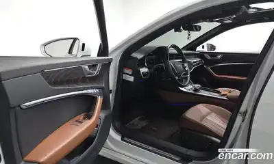 Audi A6 2022 2.0 автомат (гидро), миниатюра 12