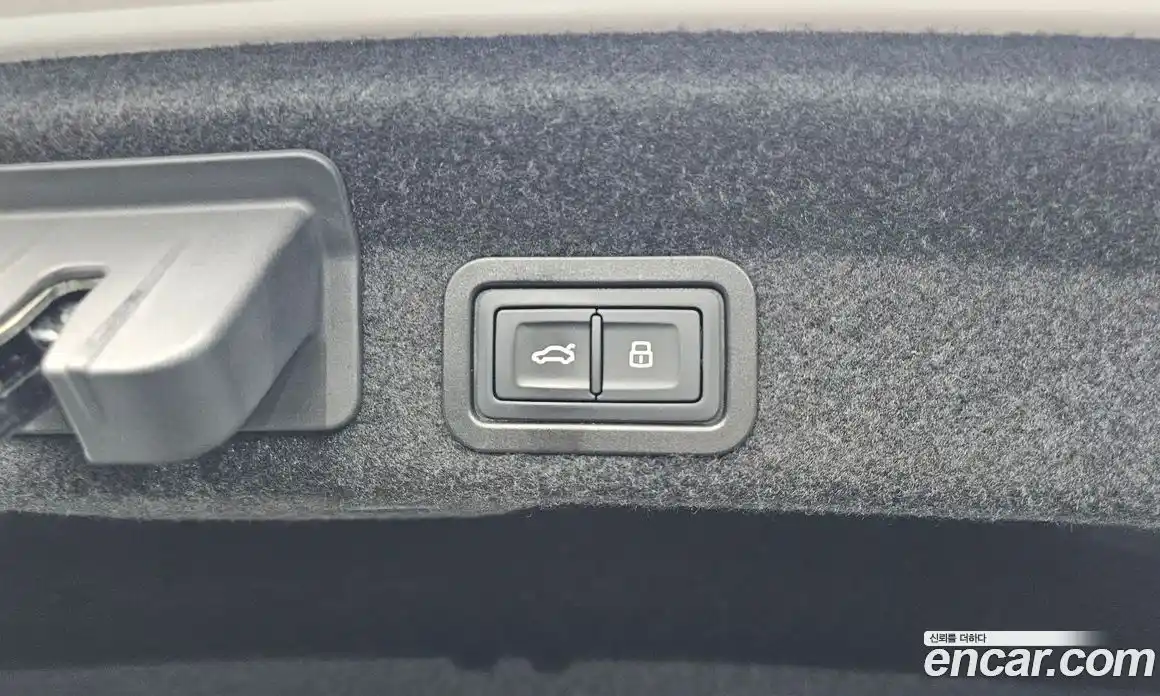 Audi A6 2021 2.0 автомат (гидро), фото 15
