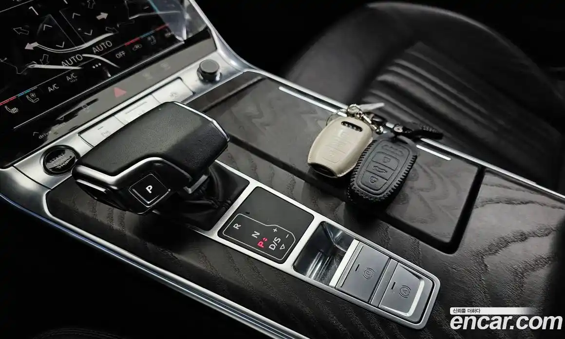 Audi A6 2021 2.0 автомат (гидро), фото 9
