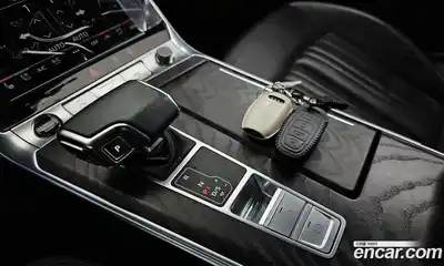Audi A6 2021 2.0 автомат (гидро), миниатюра 9