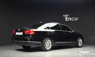 Volkswagen Passat 2015 1.8 автомат (гидро), миниатюра 2
