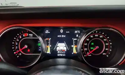 Jeep Wrangler 2019 2.0 автомат (гидро), миниатюра 11