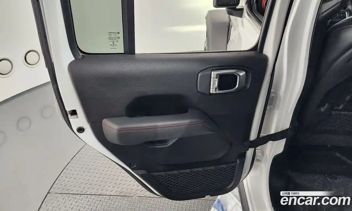 Jeep Wrangler 2019 2.0 автомат (гидро), фото 15