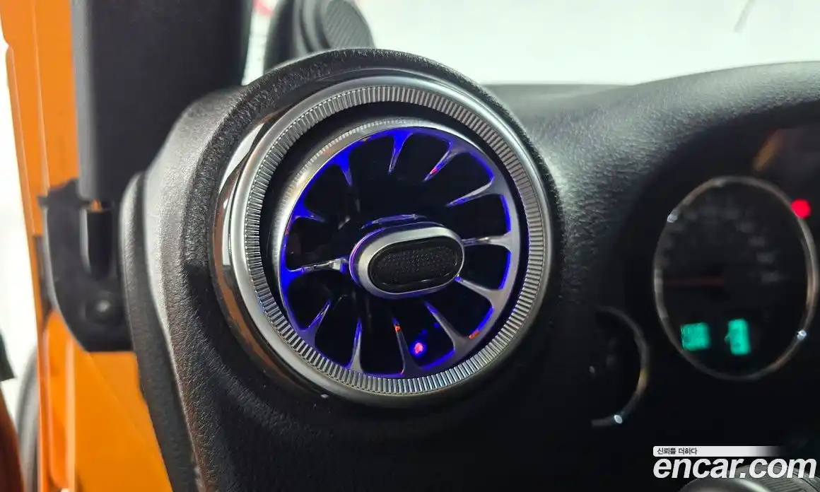 Jeep Wrangler 2013 2.8 автомат (гидро), фото 16