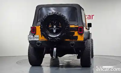 Jeep Wrangler 2013 2.8 автомат (гидро), миниатюра 4