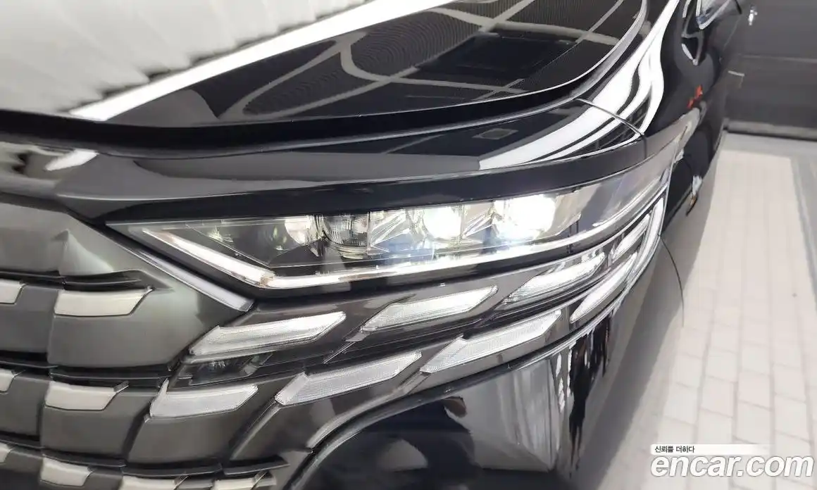Toyota Alphard 2025 2.5 автомат (гидро), фото 7 Toyota Alphard 2025 2.5 автомат (гидро), фото 7
