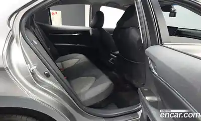 Toyota Camry 2022 2.5 автомат (гидро), миниатюра 12