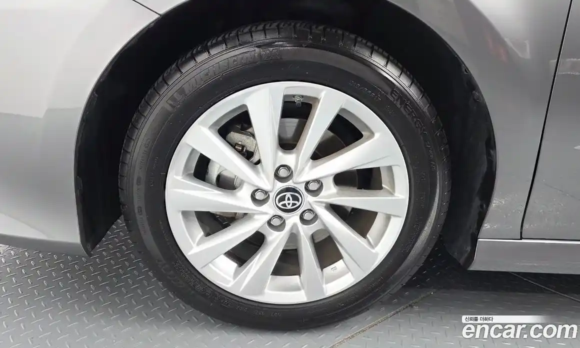 Toyota Camry 2022 2.5 автомат (гидро), фото 5 Toyota Camry 2022 2.5 автомат (гидро), фото 5