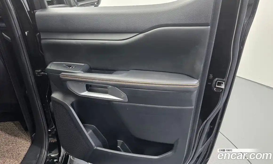 Ford Ranger 2023 2.0 автомат (гидро), фото 15
