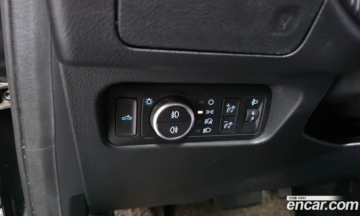 Ford Ranger 2023 2.0 автомат (гидро), фото 24