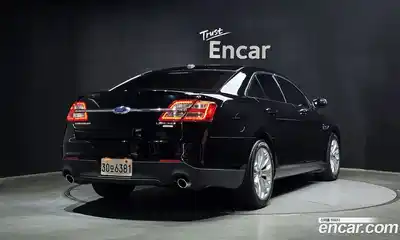 Ford Taurus 2016 2.0 автомат (гидро), миниатюра 2