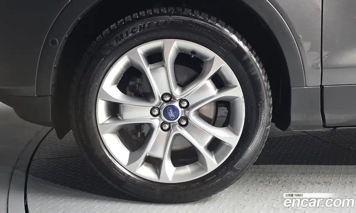 Ford Kuga 2016 2.0 автомат (гидро), фото 5