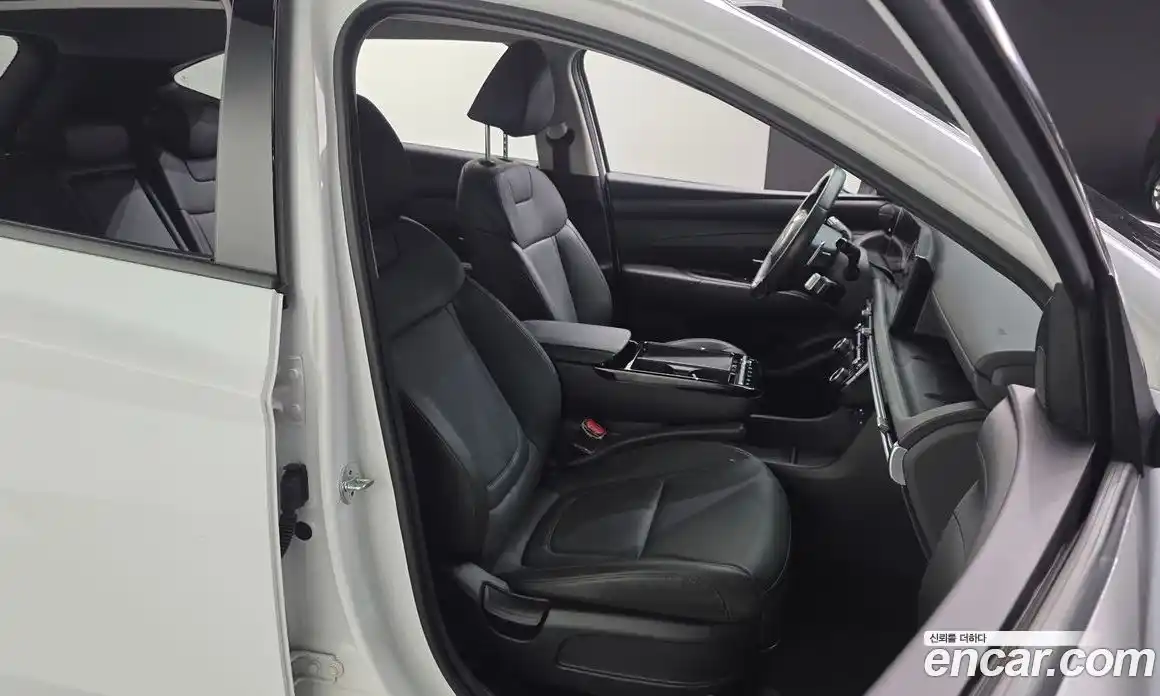 Hyundai Tucson 2024 1.6 автомат (гидро), фото 12