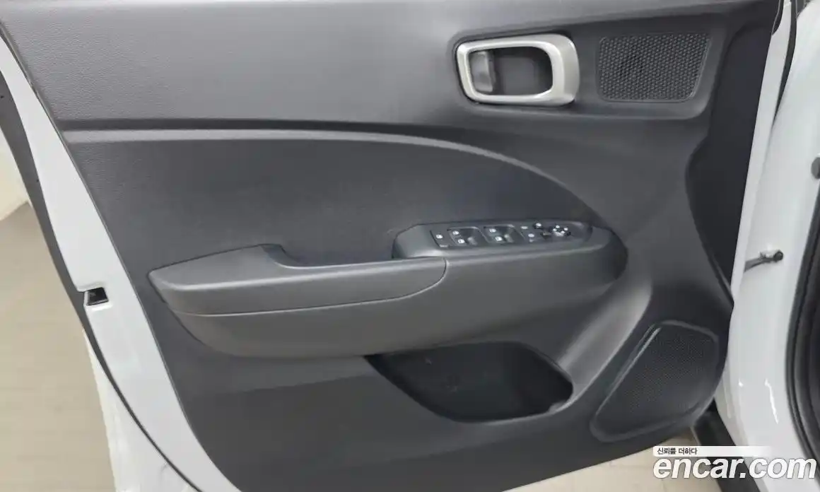 Hyundai Venue 2026 1.6 автомат (гидро), фото 14