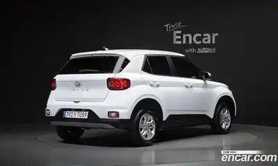 Hyundai Venue 2026 1.6 автомат (гидро), миниатюра 2